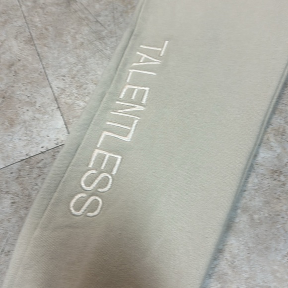 $$Talentless size small joggers - Picture 2 of 4